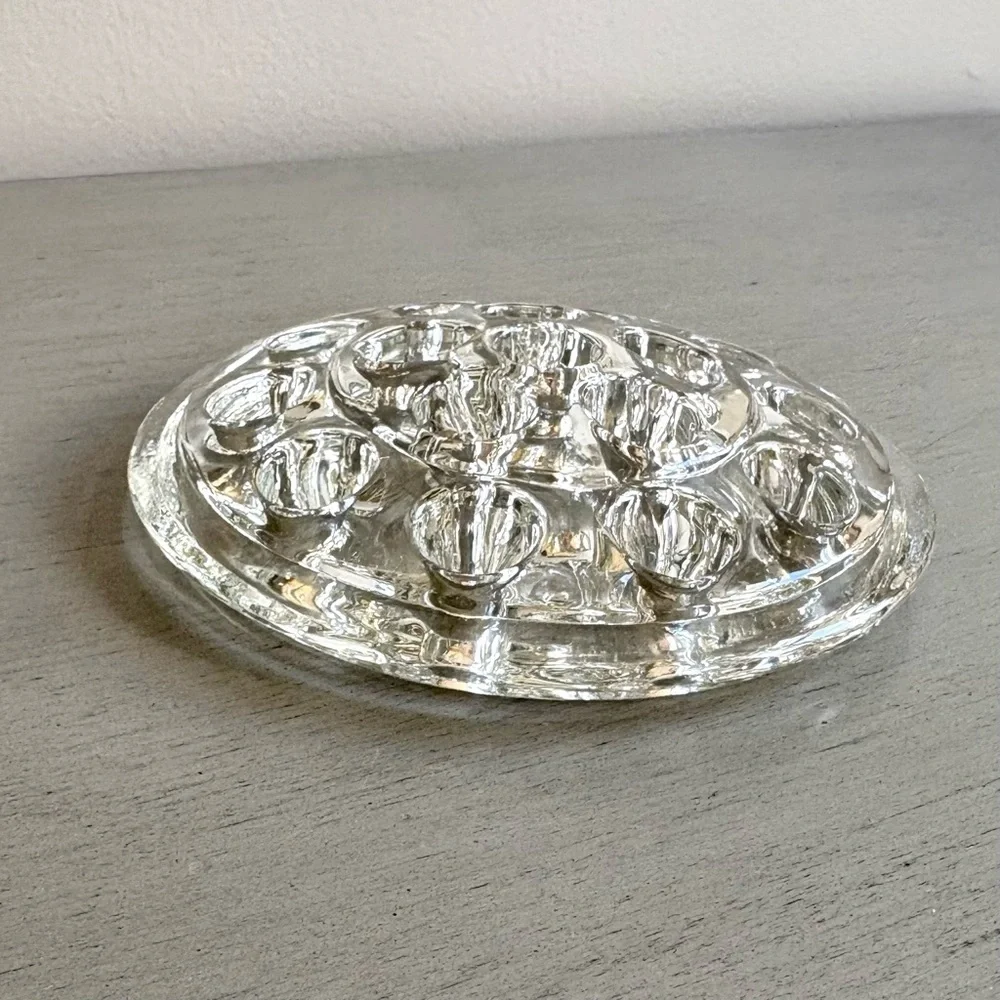 VTG Flower Frog Clear Glass Plant Holder 16 Holes 4.5